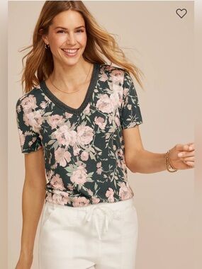 Maurices Large Floral Crochet Trim V Neck Tee NWT